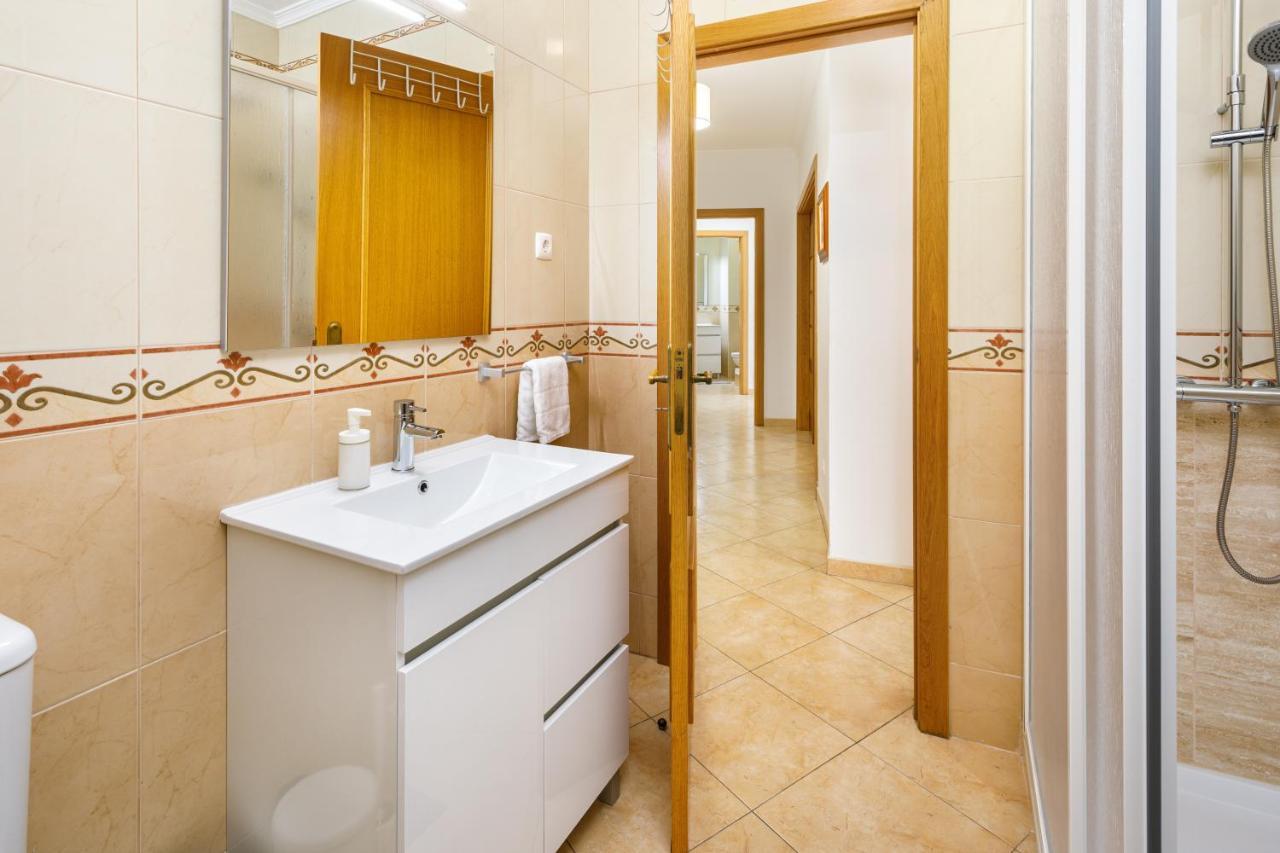 Apartamento Monarquia - T3 Quarteira Bagian luar foto